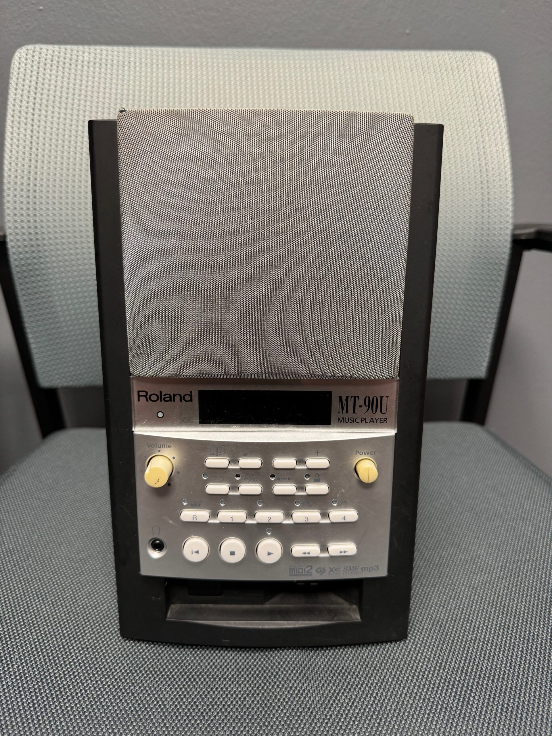 Roland MT-90U MIDI Player / Music Tutor - Capital Music Center