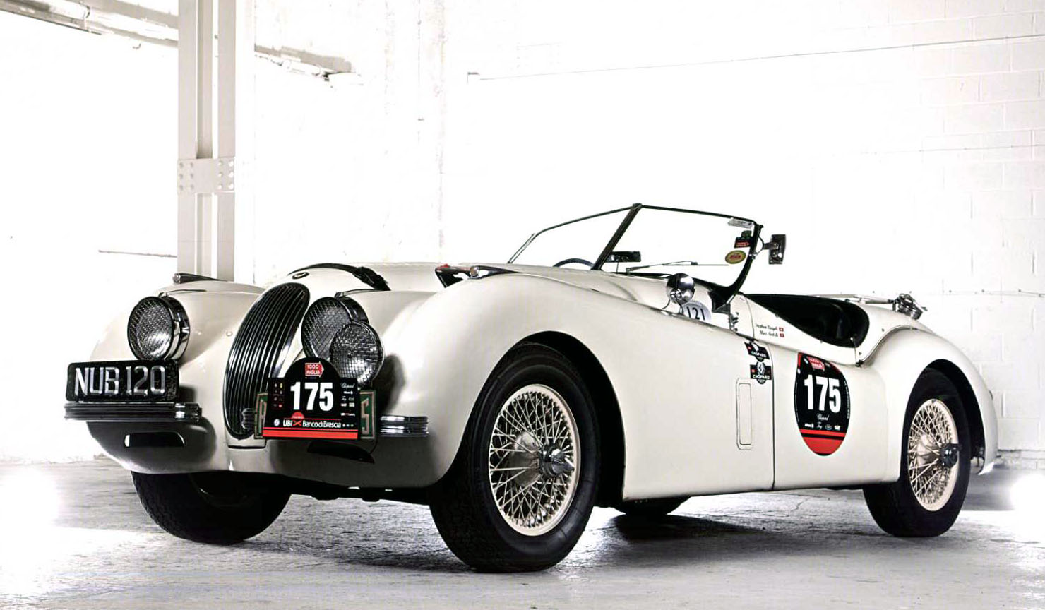 フランス キラル社 復刻版 ジャガーXK140 ジャガー・XK140】初めてATを