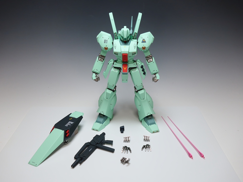 プレミアム完成品】バンダイ MG 1/100 ジェガン | プラモデル ガンプラ