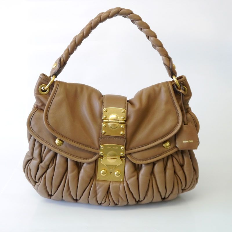 Miu Miu ミュウミュウ マトラッセ 2WAYバッグ ベージュ系 | 結婚式