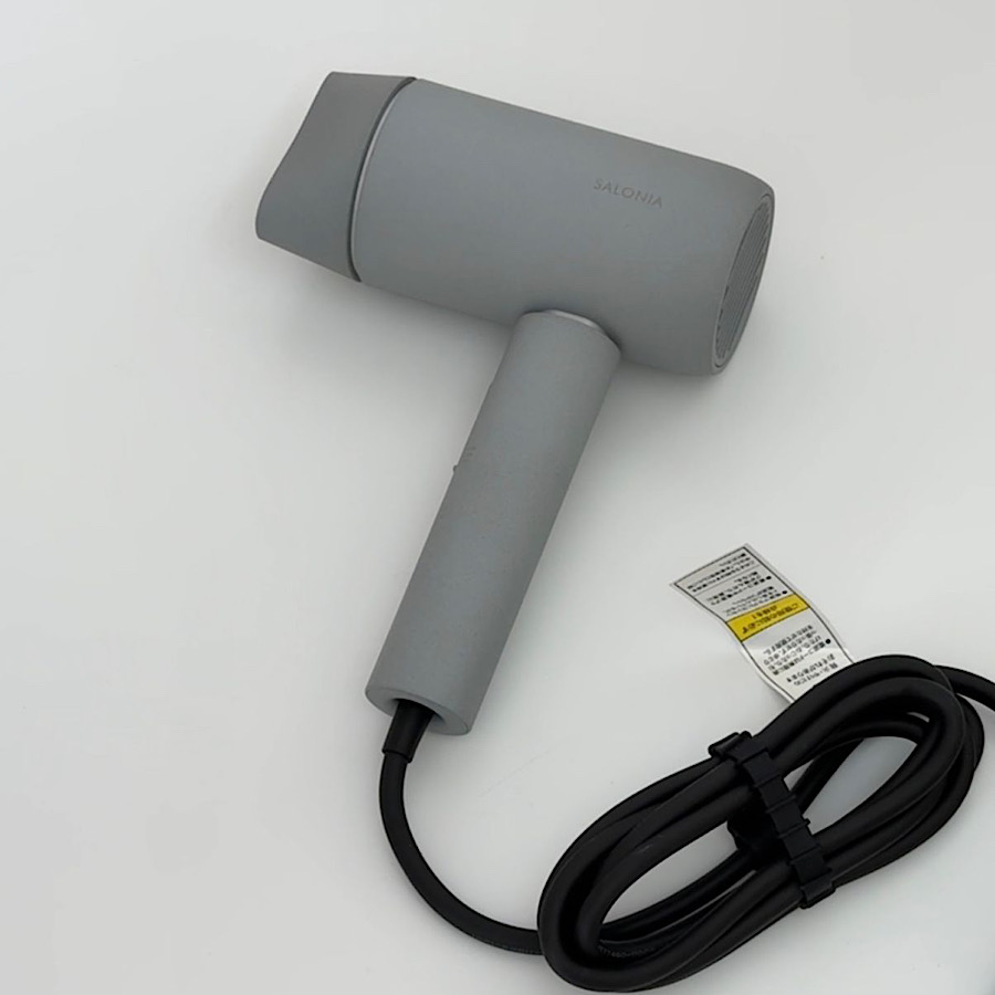 ☆I-ne SALONIA エアトリートメントドライヤー SAL24211BK