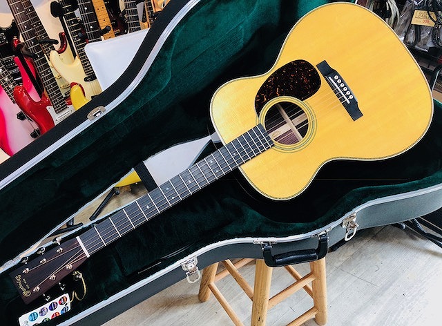 Martin 000-28 Standard 【 マーチン 00028 スタンダード 】 ギター