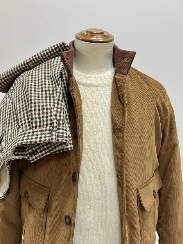 VALSTAR〉2024秋冬シーズンのドライビングブルゾンはコーデュロイで