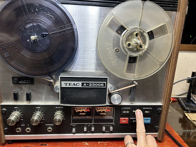 TEACオープンリールデッキ A-2300Sの修理 ーその1ー - TomのブログⅡ