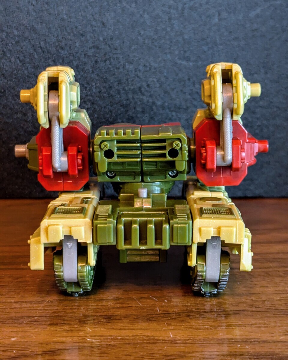 トランスフォーマー マイクロン伝説 MD-03 アイアンハイド (2002