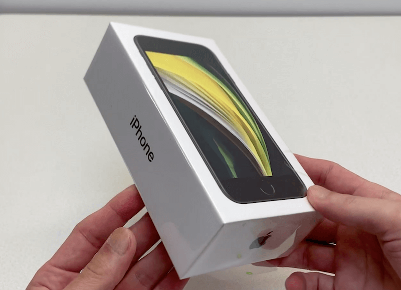 開封レビュー】iPhone SE2 ブラック（黒）を購入してみた！付属品も