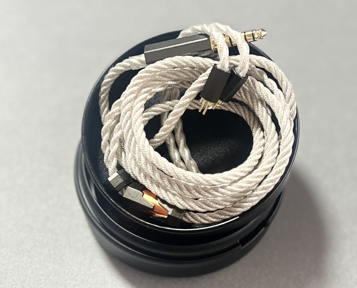 リケーブル】YONGSE MARS 【15K】 寒色と暖色のいいとこ取り 合わせる