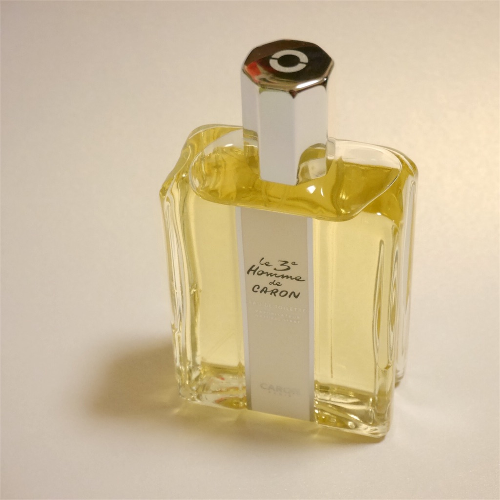 カリヨンの音色3つ、小樽の香り1つ カリヨンの音色3つ、小樽の香り1つ