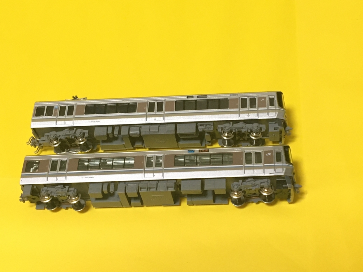 製品レビュー：KATO「10-388」「10-389」223系 1000番台 - 鉄道298号線入口