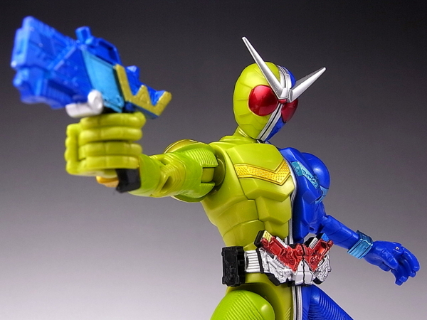 バンダイ WFC 03 仮面ライダーW ルナトリガー レビュー - YOの玩具箱