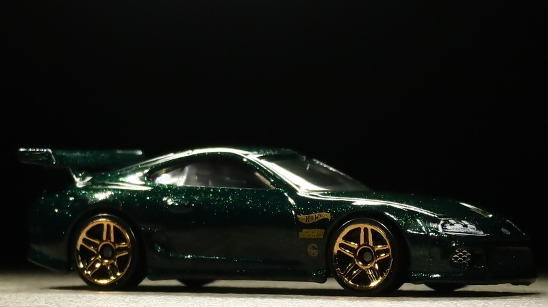 モデルインプレッション】 Hotwheels - Toyota Supra (JZA80/Dark