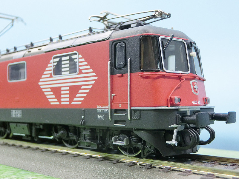 メルクリン交流3線式デルタ SBB Re4/4 Ⅱ TEEカラー 品番34344