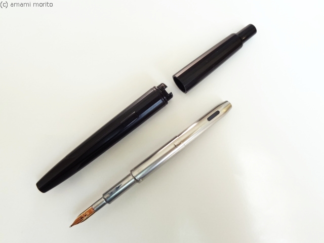 パイロット 万年筆「キャップレス」多角形オールブラック (ペン