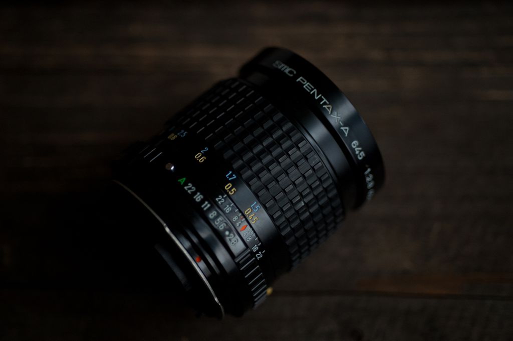 PENTAX645用レンズsmc PENTAX-A 645 45mm f2.8がやってきた - カメラが