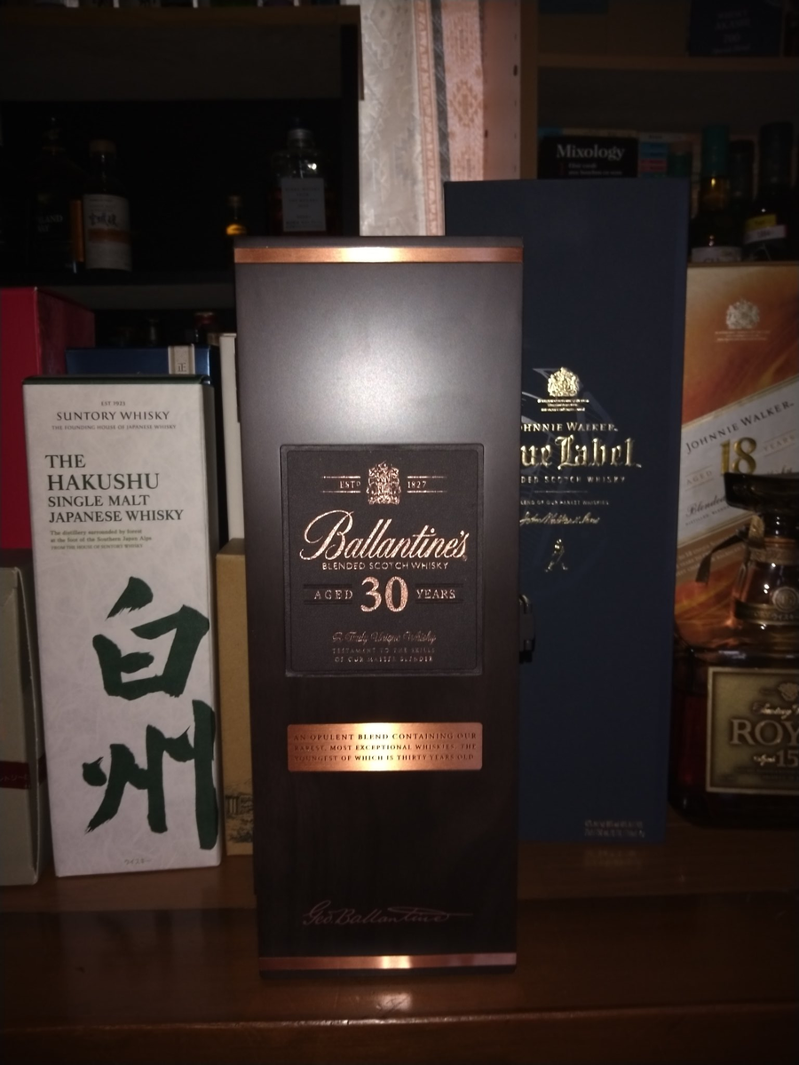 Ballantine's 12年と白州・知多ウイスキー Ballantine's 12年と白州