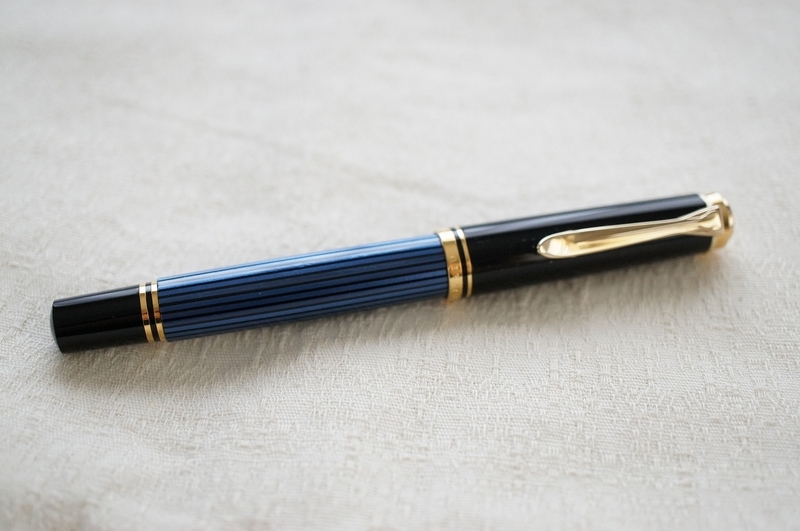 Pelikan M400 BLUE Stripe（青縞） - 詳しくないけどカメラ（と