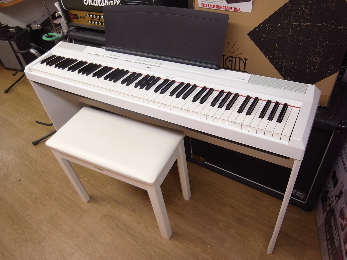 ほぼ未使用YAMAHA 2024年8月発売 ホワイト 電子ピアノ 椅子付き ほぼ未