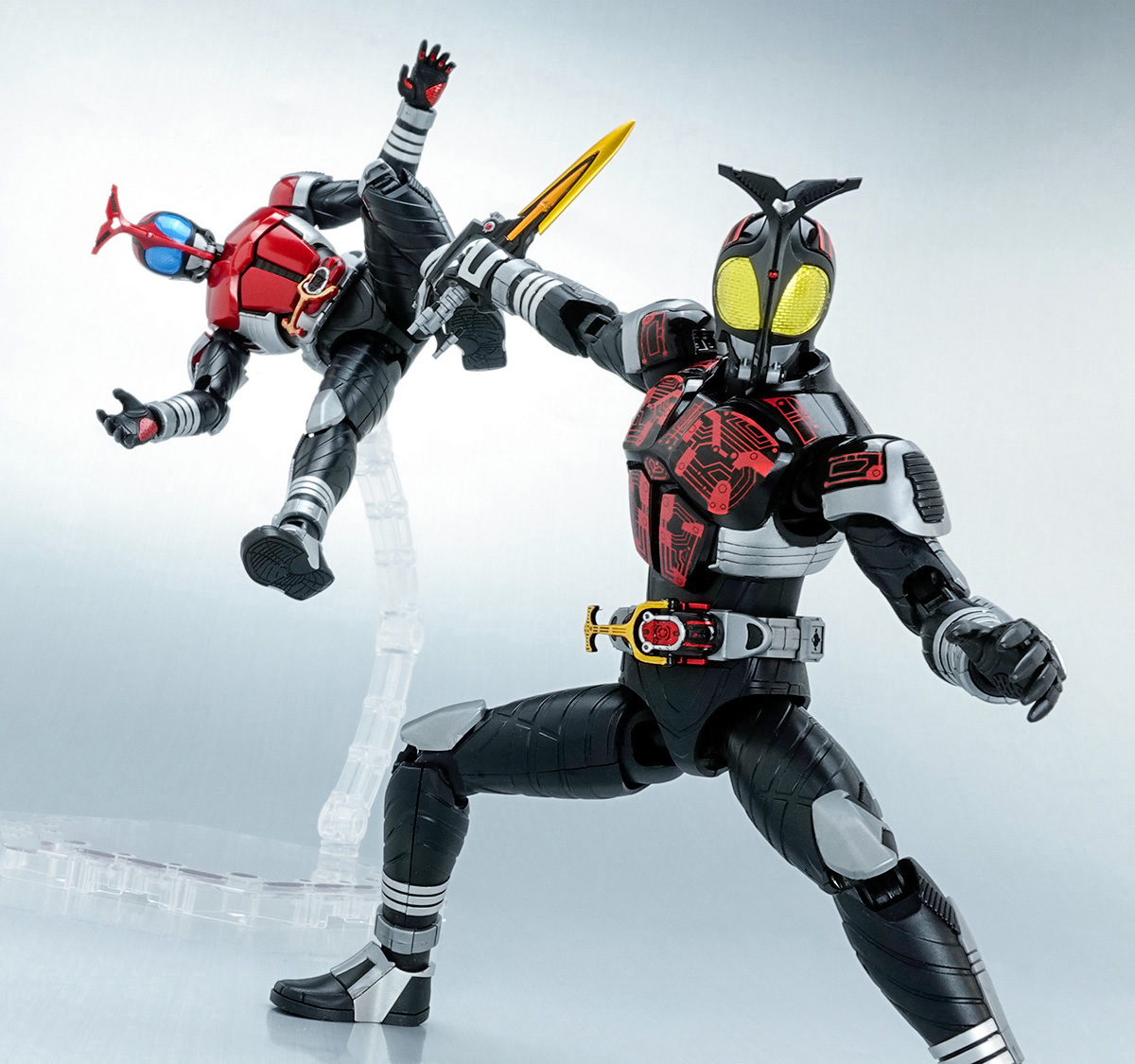 強敵黒いカブト！「Figure-rise Standard 仮面ライダーダークカブト