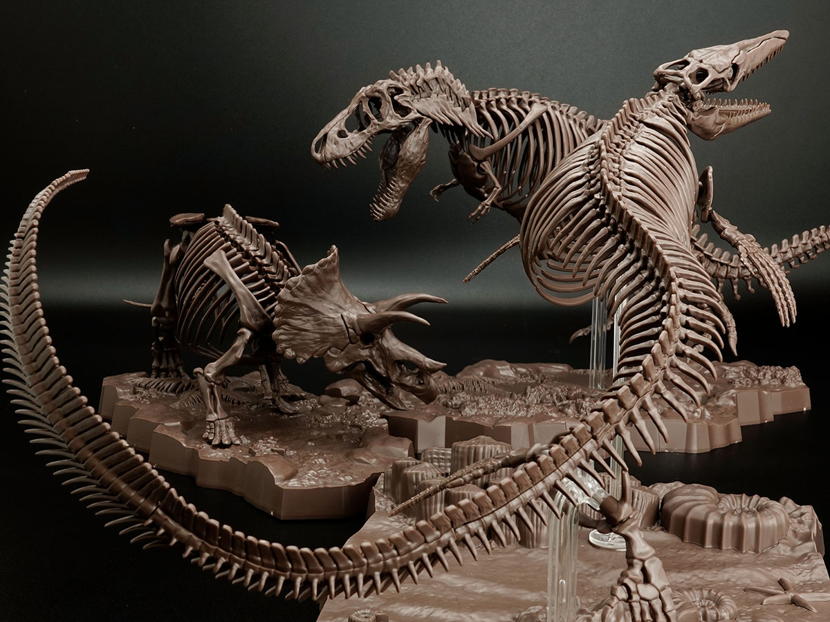 よみがえる海生爬虫類「1/32 Imaginary Skeleton モササウルス」のご