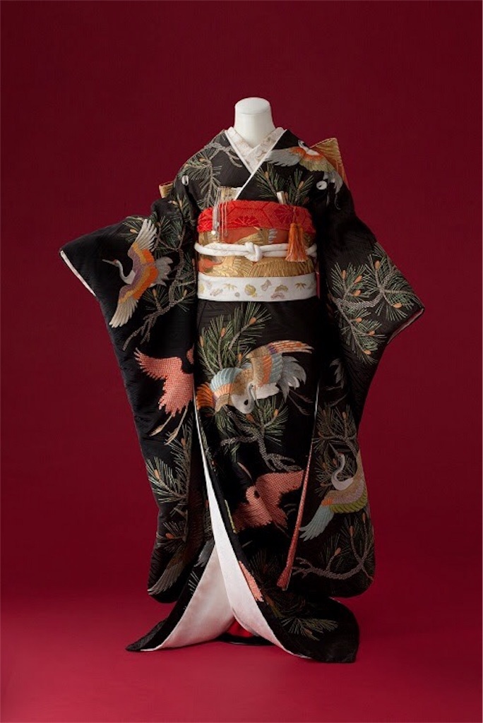 引き振袖【黒地 松鶴文様】昭和初期 - 池田重子 ウエディング