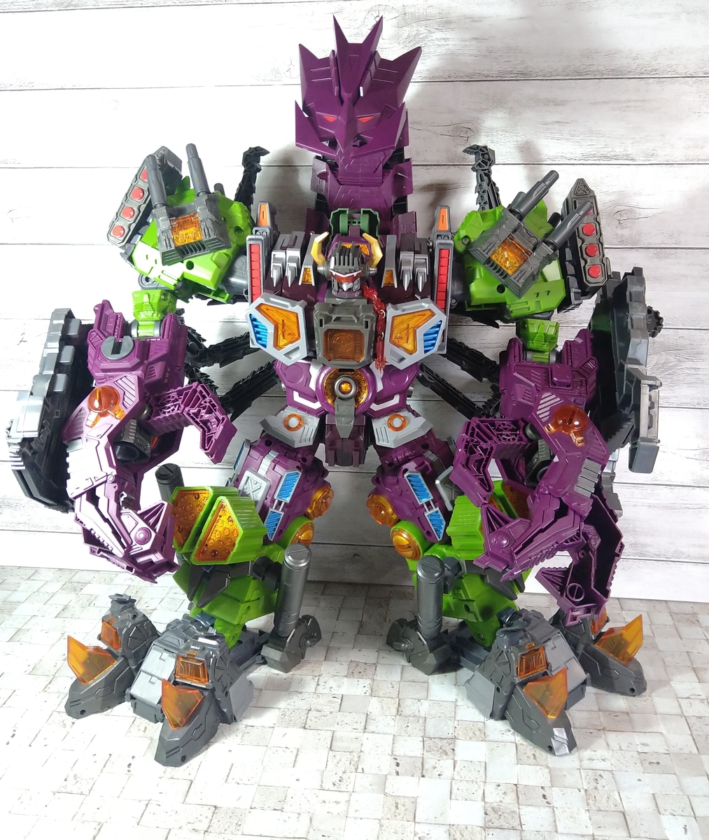 3段変形！超可動！超巨大！50cm以上の規格外のバケモノおもちゃ