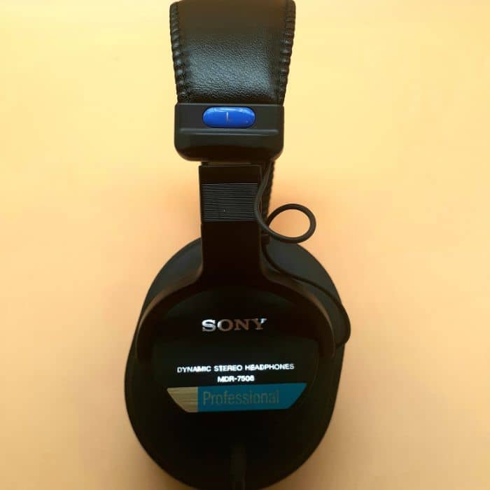 SONY MDR-7506 レビュー｜ディテール感重視の緻密で繊細なモニター