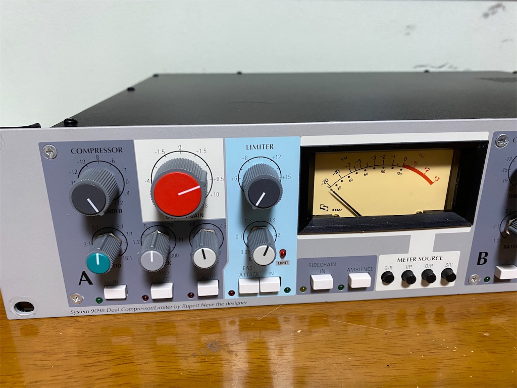 Amek 9098CL コンプレッサー - ちょっとマニアなブログ