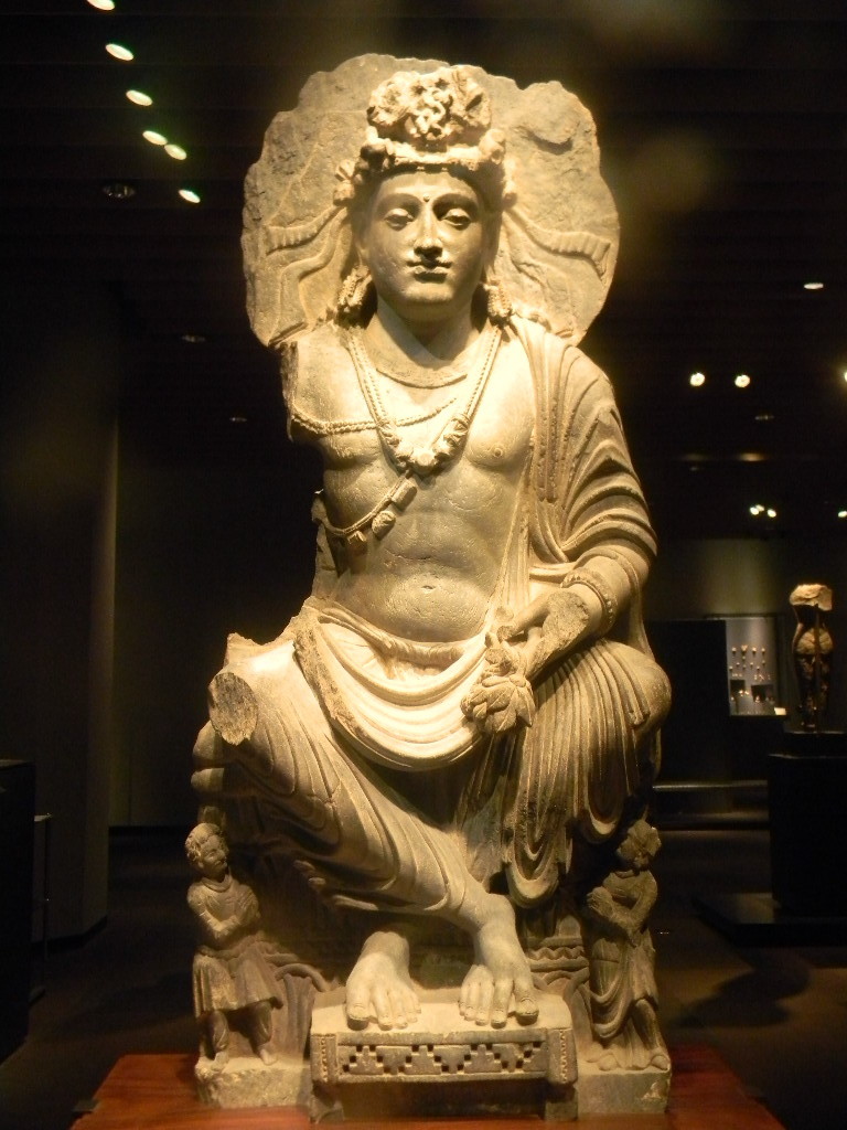 ガンダーラの仏像 - Peepooblue's Sketchbook