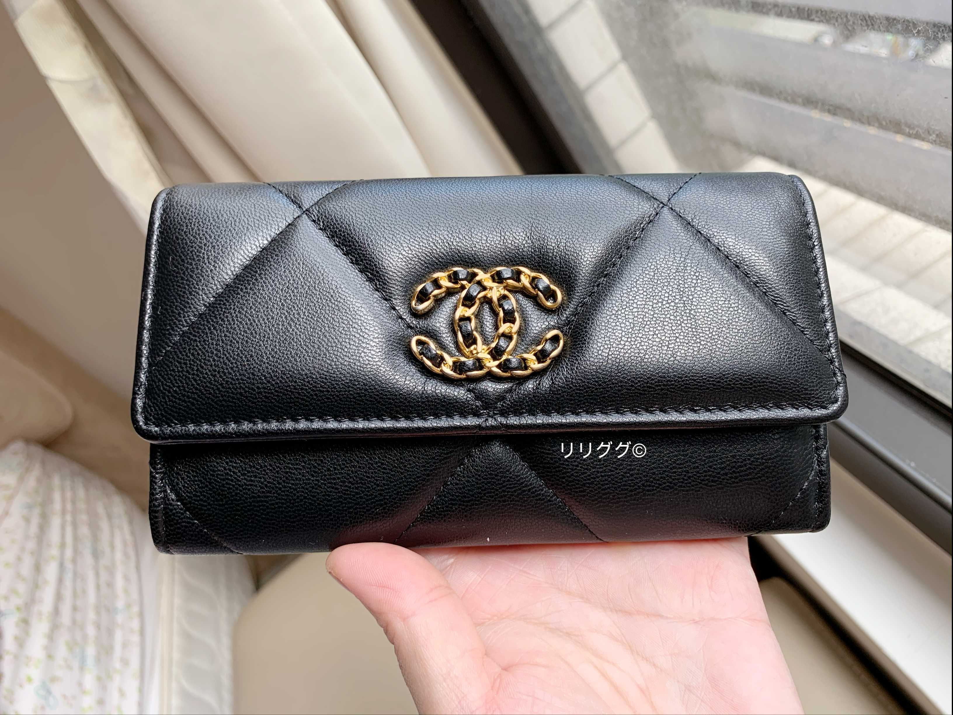 シャネル)AP0953☆CHANEL 19 フラップ ウォレット☆ (CHANEL/長財布