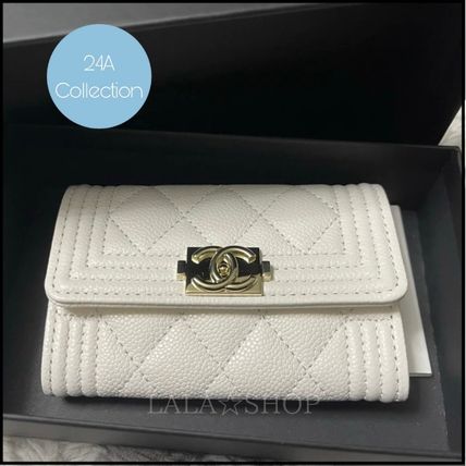 ホワイト（白）系 CHANEL BOY CHANEL(シャネル ボーイ シャネル