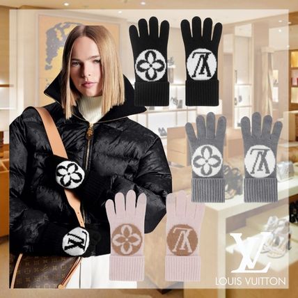 カ*ー様 LOUIS VUITTON ニット手袋 フリーサイズ カ*ー様 LOUIS