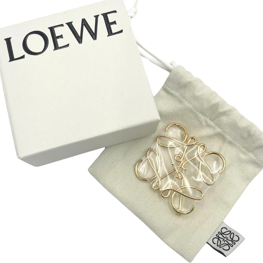 ロエベ アナグラムブローチ メタル
