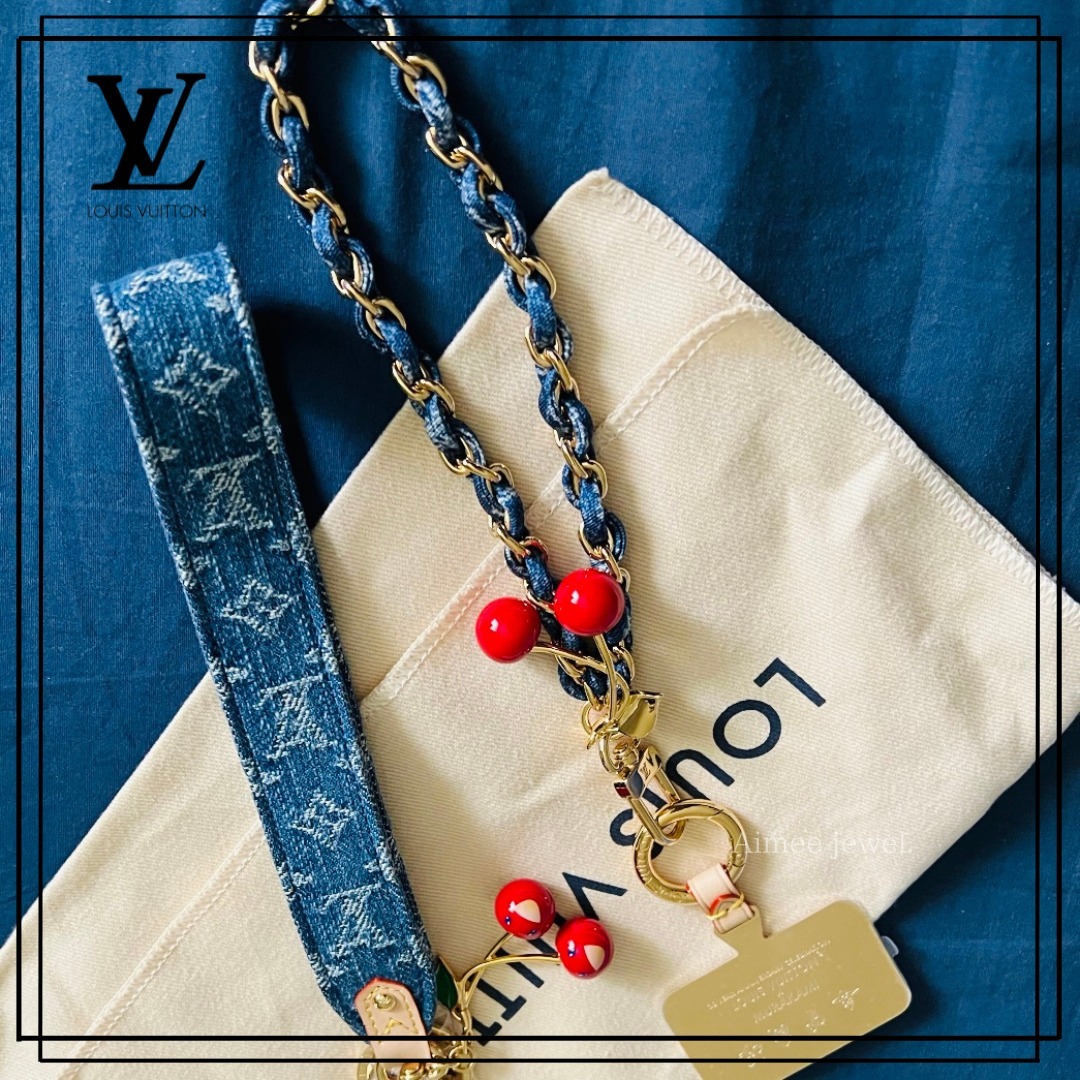 LV チャーム付き携帯アクセサリー 【公式通販】