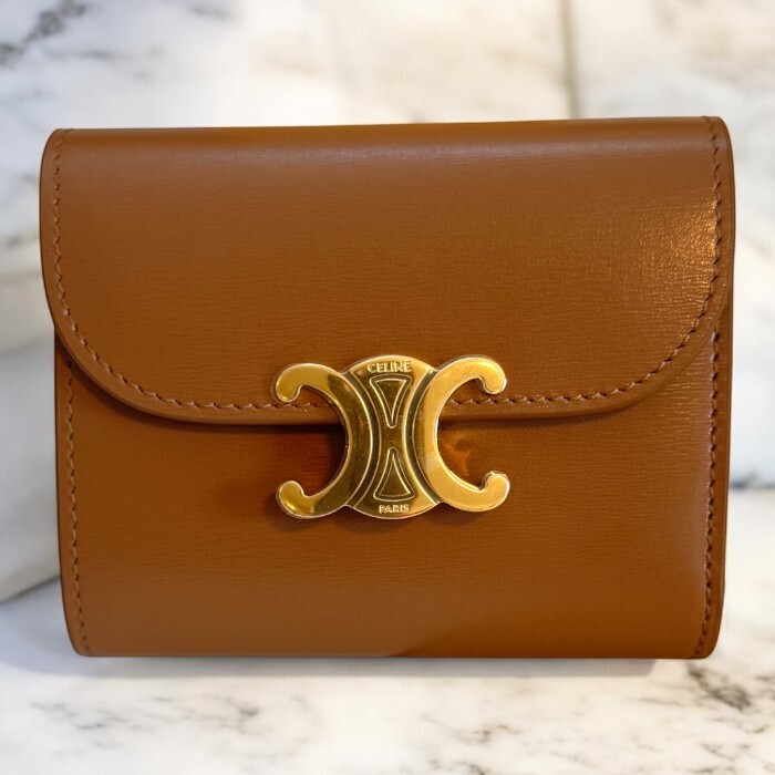 セリーヌ CELINE スモールフラップウォレットトリオンフ折り財布