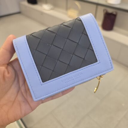 パープル（紫）系 BOTTEGA VENETA(ボッテガヴェネタ) 折りたたみ財布