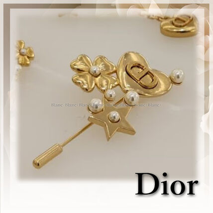 Dior アルファベットチャーム ブローチ Dior アルファベットチャーム
