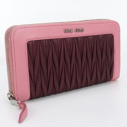 ピンク系 MiuMiu MATELASSE(ミュウミュウ マテラッセ) 長財布