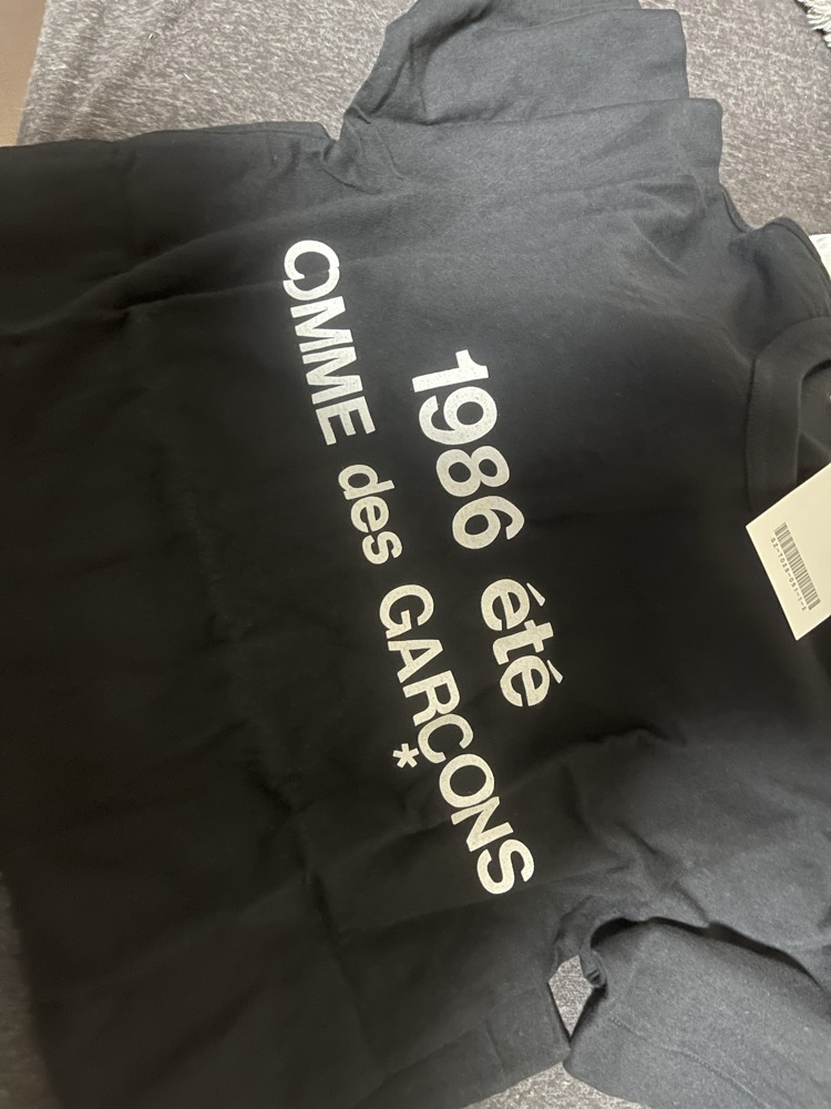 コムデギャルソン CDG 1986 ロゴ 半袖 Tシャツ (COMME des GARCONS/T