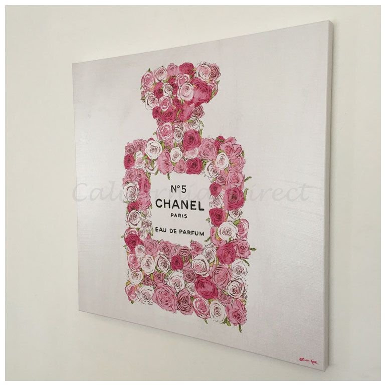oliver gal キャンバスアート 絵画 CHANEL ピンク 本 Amazon.co.jp
