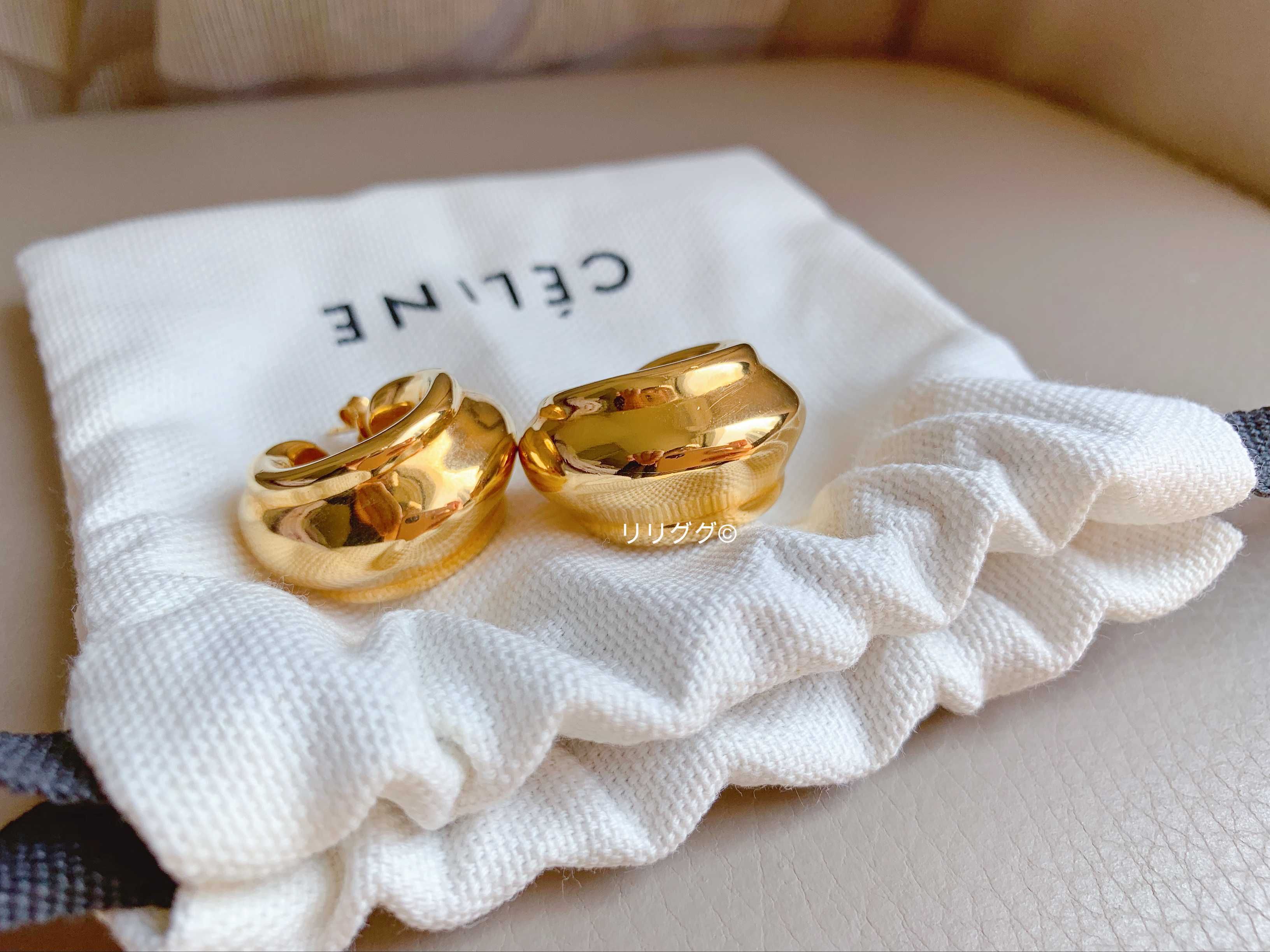 セリーヌ ゴールドピアス ユニセックス シンプル ✨