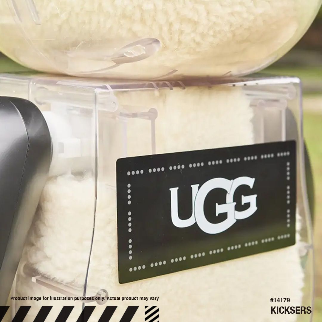 Bearbrick x UGG 2022 1000% ベアブリック アグ メディコムトイ