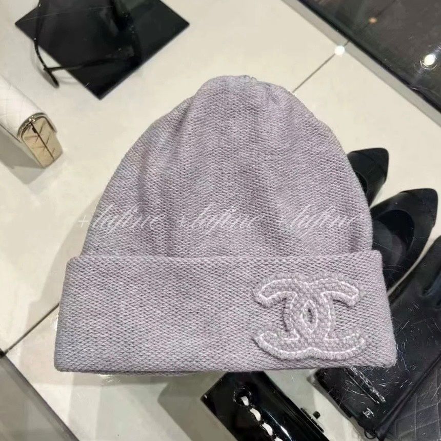 冬の定番アイテム☆メンズも使える♪】CHANEL ニット帽 (CHANEL/ニット