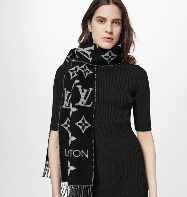 ヴィトン モノグラム マフラー 黒ピンク 長袖アウターバッグ と (Louis