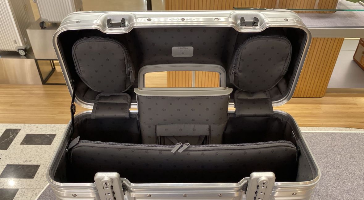RIMOWA アルミニウム キャリーケース 9255300400 RIMOWA アルミニウム