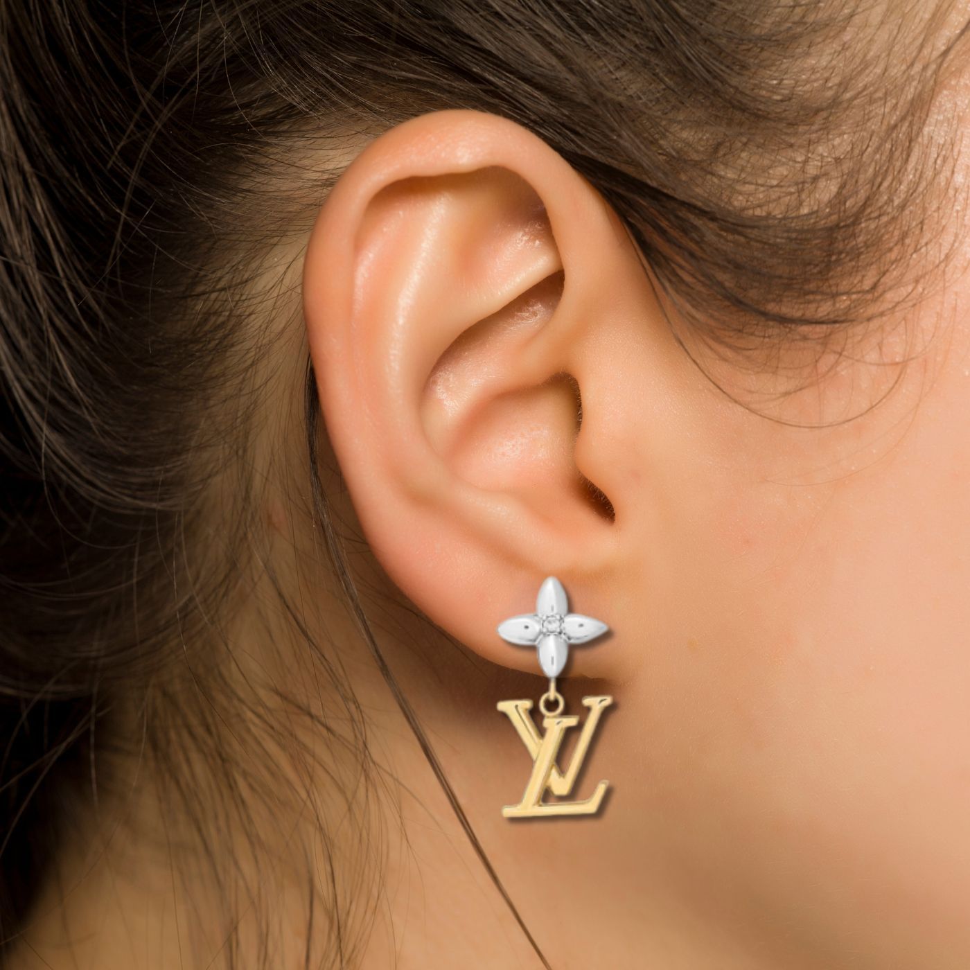 LOUIS VUITTON ピアス・パンダント IV アイコニック フラワー LOUIS