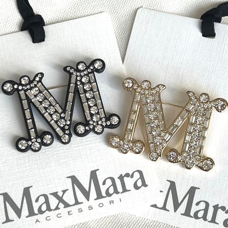 人気☆マックスマーラ Mロゴ ブローチ クリスタル パール 国内発 (Max