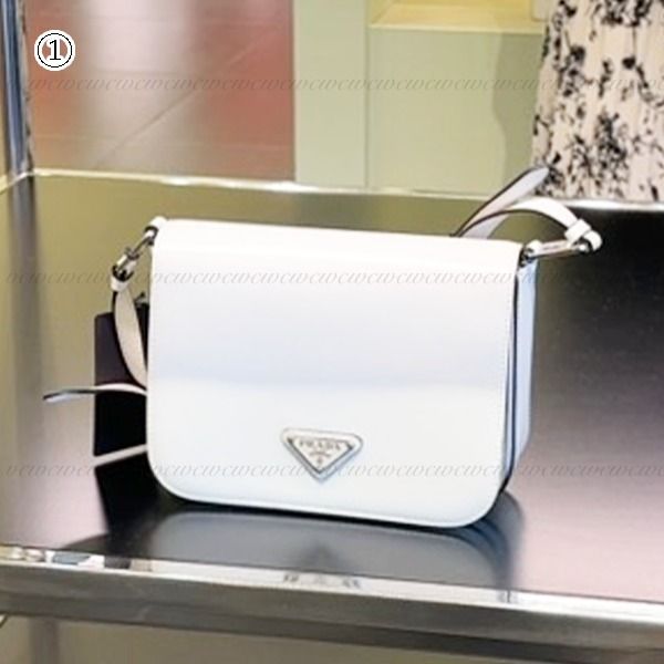 PRADA□【国内発】ブラッシュドレザー ショルダーバッグ1BD308 (PRADA