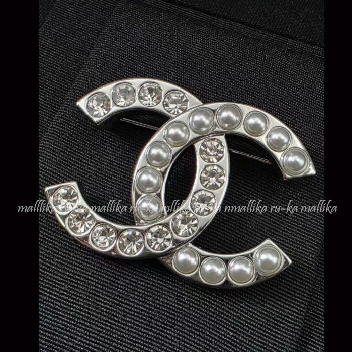 CHANEL CCロゴ ブローチ シルバー CHANEL 【新品同様】シャネル ココ