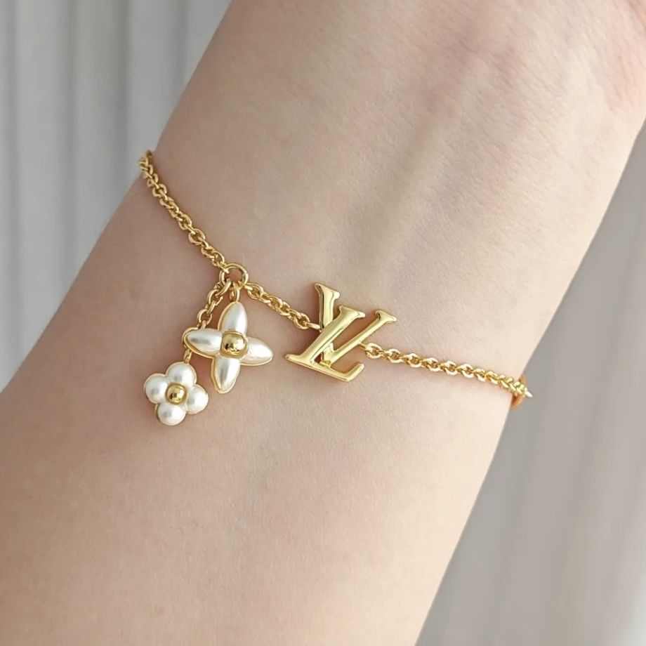 女性らしさをプラス】ルイヴィトン LVブレスレット (Louis Vuitton