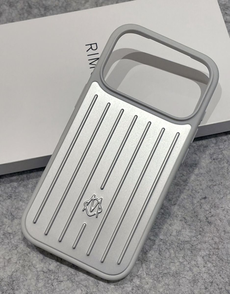 RIMOWA リモワ iPhone 17 Proケース アルミニウム (RIMOWA/iPhone